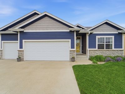 1908 NW Prairie Creek Dr