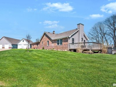 1122 Sun Rd