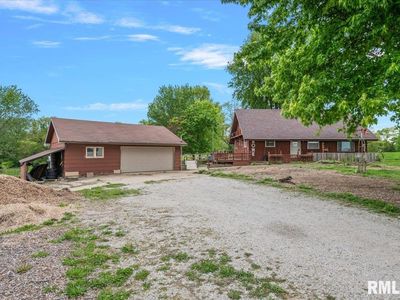 1367 N 1025 East Rd