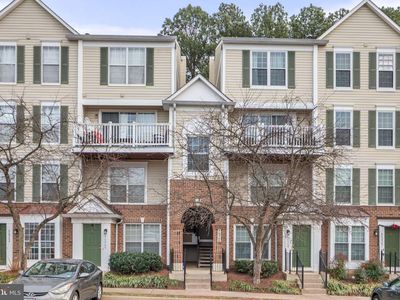 Property at 46966 Courtyard Sq Unit 301, Sterling, VA