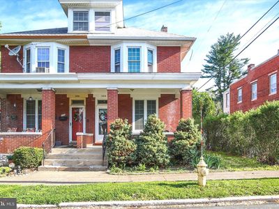 308 Lewis St