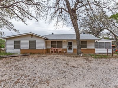 2553 E Highway 199