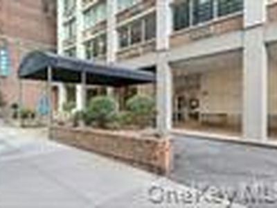 333 E 45th St APT 17F