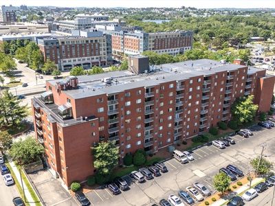 30 Revere Beach Pkwy APT 610