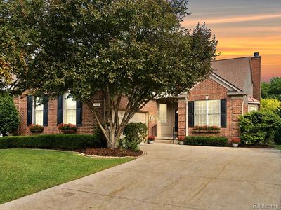 Property at 1627 Boulder Ct, Rochester, MI