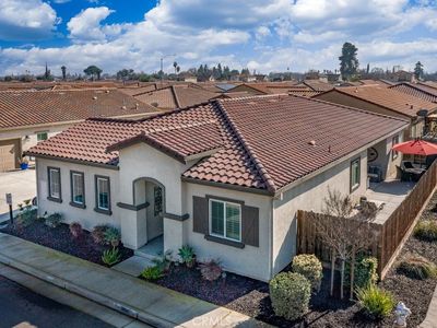 869 Grace Dr