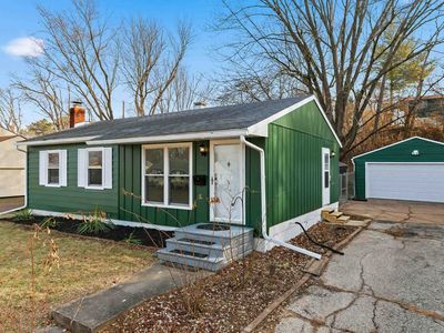 1135 6th Street Ct W