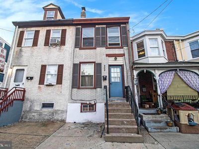 809 George St