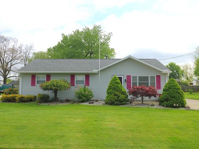 28 Valley Park Dr