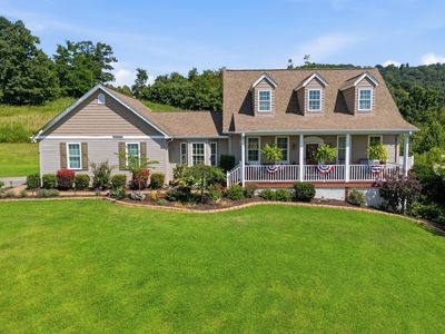 1611 Ivy Branch Dr