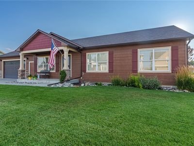 3076 Hunters Ridge Loop
