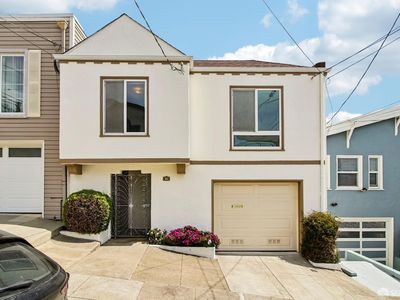 390 Teddy Ave