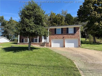 435 Charleston Rd