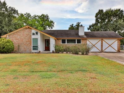 114 Persimmon Ln