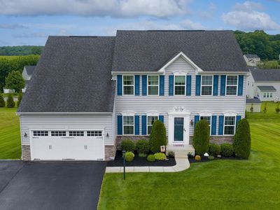 6 Bee Tree Cir