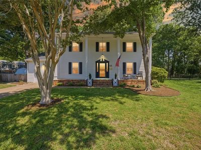 729 Lexington Cir