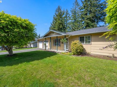 3864 Vista Dr