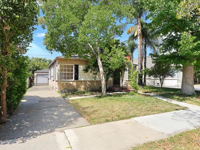 Property at 321 S Griffith Park Dr, Burbank, CA