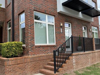 256 William Drummond Way