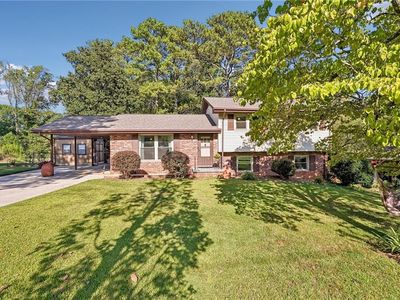 1933 Carthage Rd
