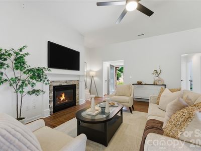 772 Monticello Dr