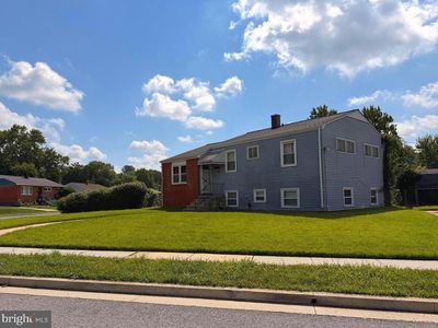 6812 Huntington Dr