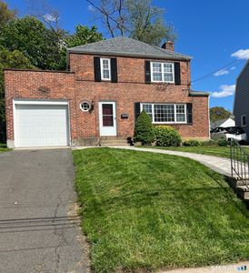 110 Ballard Drive