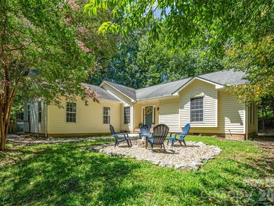 55 Greenwood Acres Dr