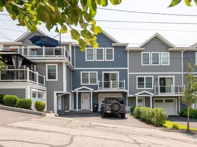 108 Bridge St #1
