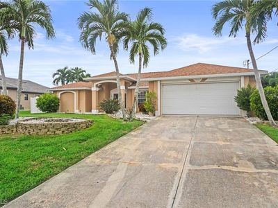 2734 SW 28th Ave