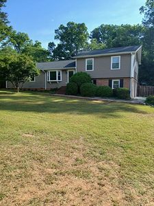 18 Woodwind Dr