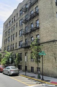 4310 Palisade Ave #12