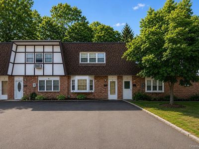 Property at 7 Roundtree Court, Beacon, NY