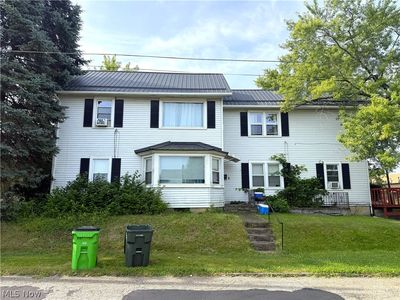 Property at 805 S Linden Ave, Alliance, OH