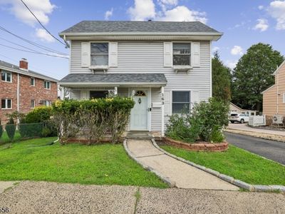 163 Stevens Ave