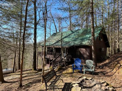 534 Cave Hollow Rd