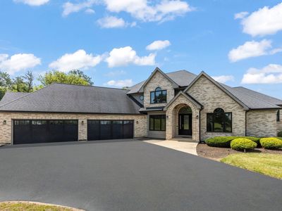 7814 Burr Oak Dr