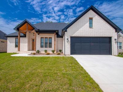 557 Valley Oak Dr
