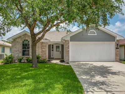 Property at 8407 CHALK HILL CV, Converse, TX