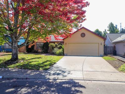 631 Nicholas Dr
