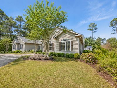 147 Dover Ln