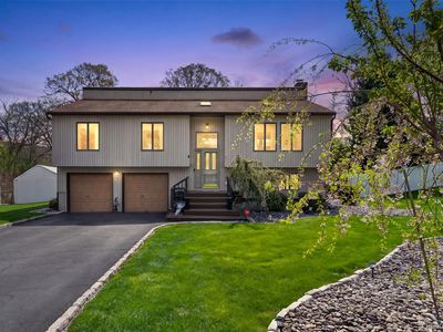 3 Arlington Drive