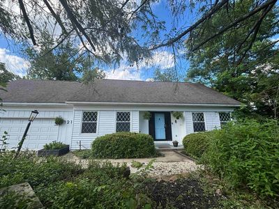 121 Diamond Ct