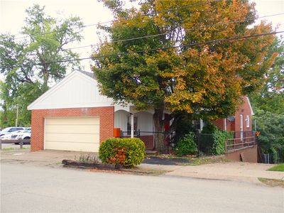 448 W Berkeley St