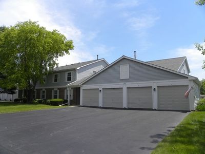 Property at 227 Brett Cir Unit D, Wauconda, IL