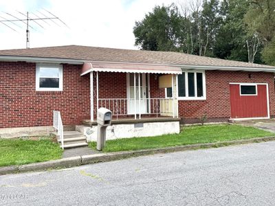 50 Center St