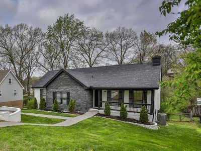 2616 Mountain Laurel Dr