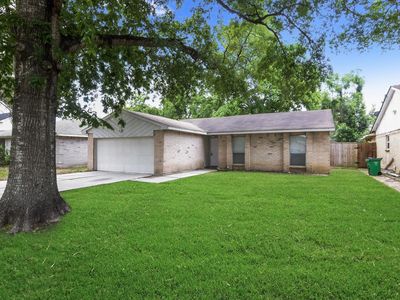 4550 Chestergate Dr