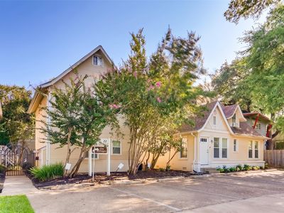 1110 W 22nd St APT 12