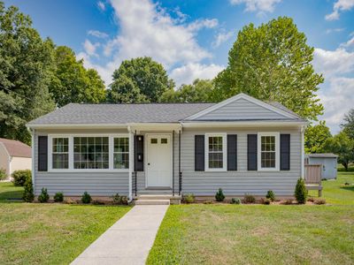 4 Hill Cir